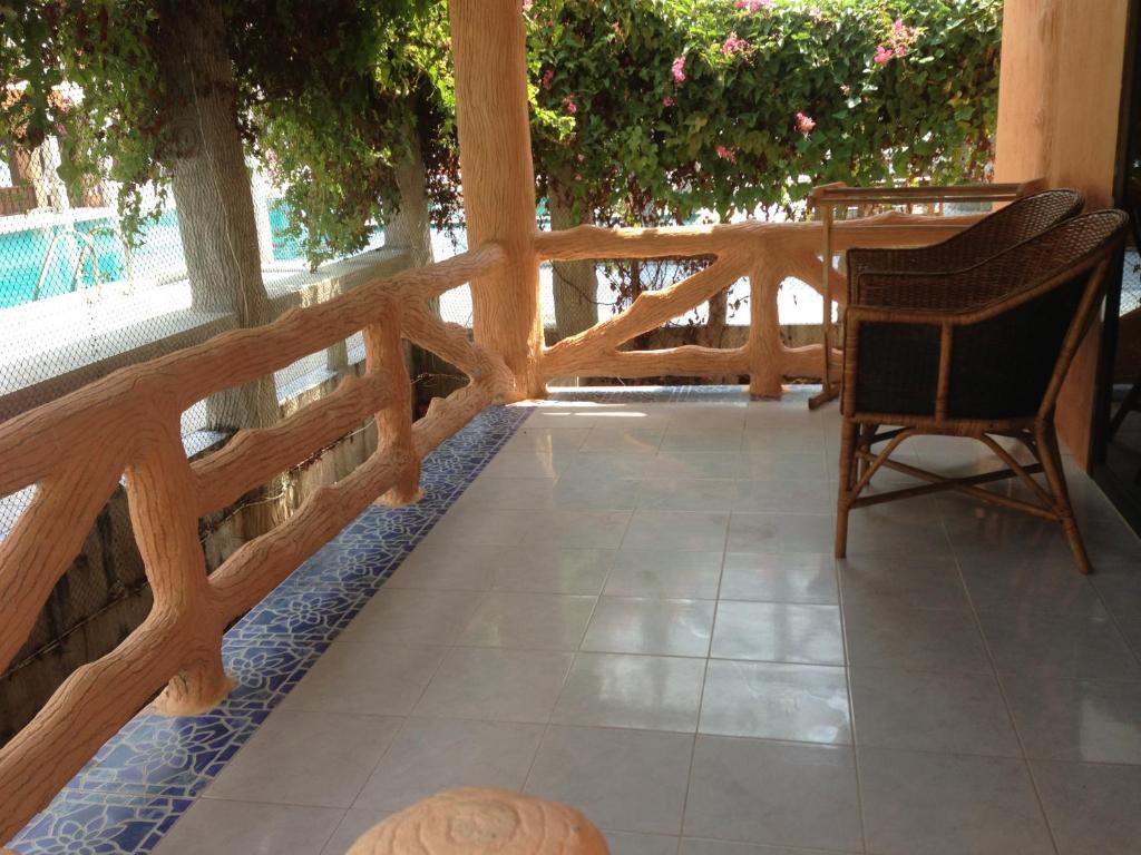 Paradise Bungalows Haad Rin Exterior photo