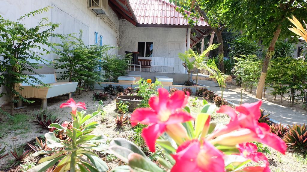 Paradise Bungalows Haad Rin Exterior photo